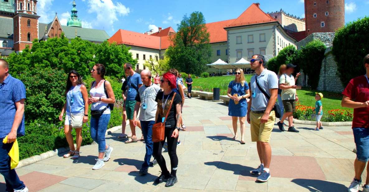 Krakow: Wawel Castle Guided Tour With Entry Tickets - Detailed Itinerary