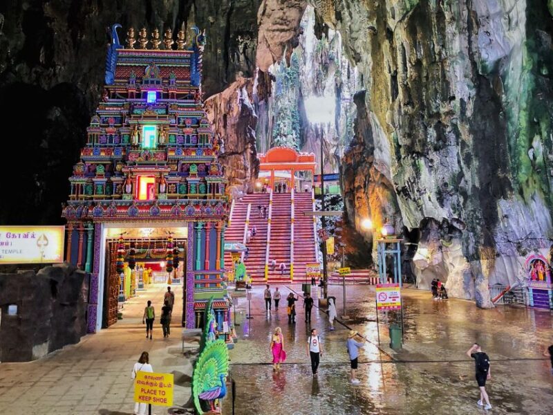 Kuala Lumpur: Suburbs and Batu Caves Half-Day Tour - Batu Caves Experience