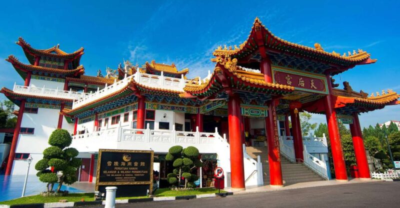 Kuala Lumpur: Temple & Shrine Tour (Private) - Pickup and Transportation