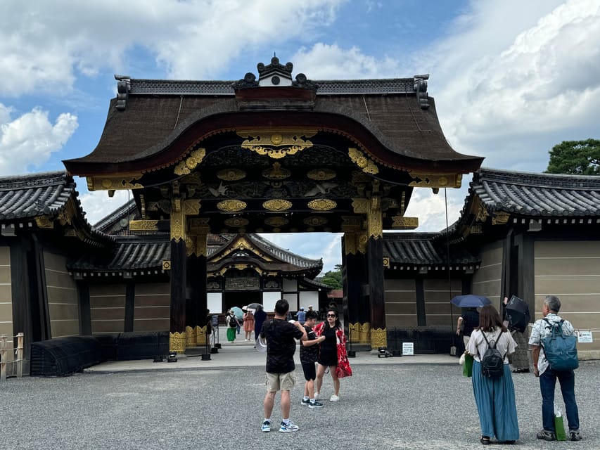 Kyoto: Nijo Castle, Noble Architecture & Gardens Guided Tour - Guided Experience