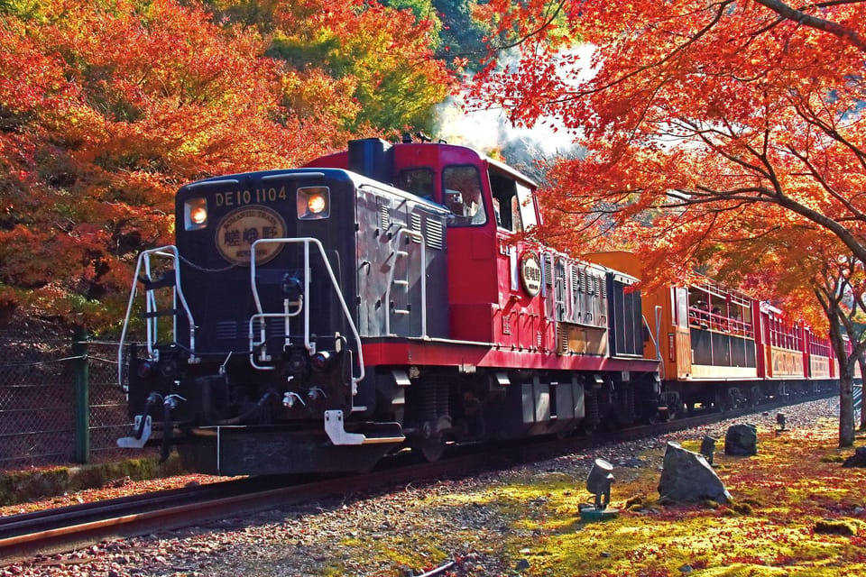 Kyoto Sagano Romantic Train in Arashiyama Bus Tour - Full Day Plan