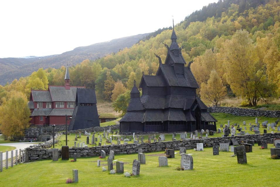 Lærdal: Guided Tour in Borgund Stave Church and Vindhella - Detailed Itinerary