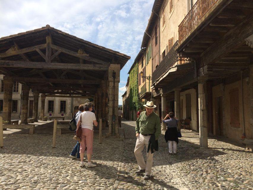 Lagrasse Village & Fontfroide Abbey, Cathar Country. - Highlights of Lagrasse