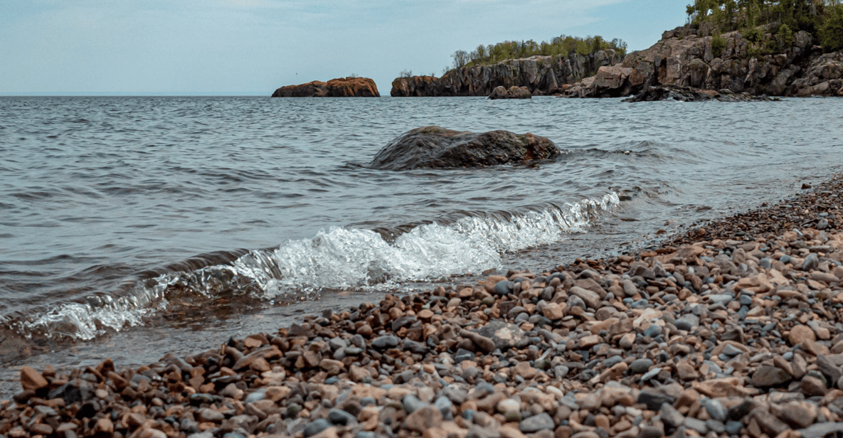 Lake Superior North Shore: Iconic Views Driving Tour - App Utilization and Features