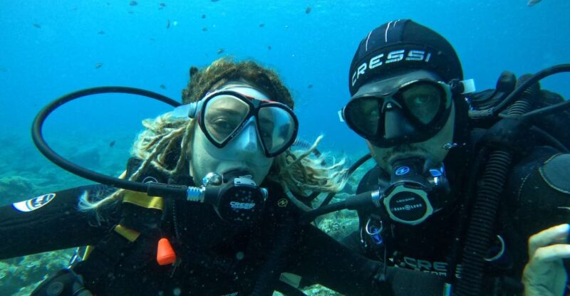 Lanzarote: Intro to Diving Experience for Beginners - Small Group and Instruction