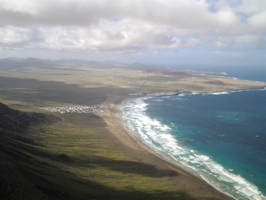 Lanzarote: Northern Cliffs & Valleys Walking Tour - Included Services