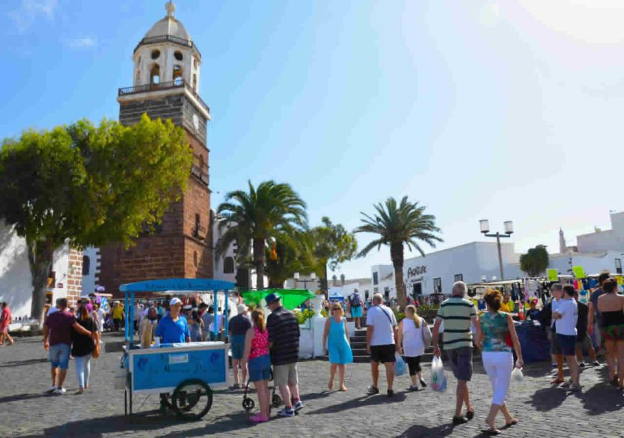 Lanzarote: Teguise Handicraft Market and La Graciosa Island - Transportation Details