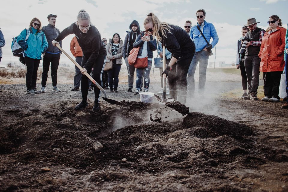 Laugarvatn Fontana: Geothermal Bread-Baking Experience - Tasting Traditional Bread