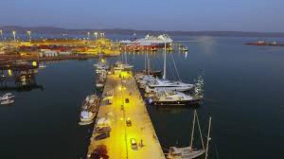 Lavrio Port/Hotels to Athens City Center Luxury Transfer - Booking and Payment