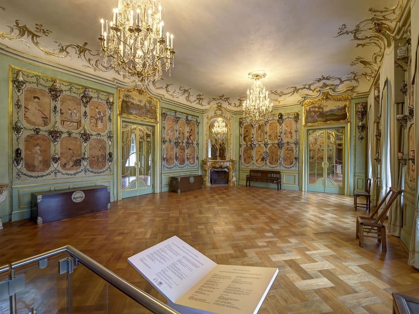 Lichtenwalde Castle: Castle Museum & Special Exhibition - Castle and Park Features