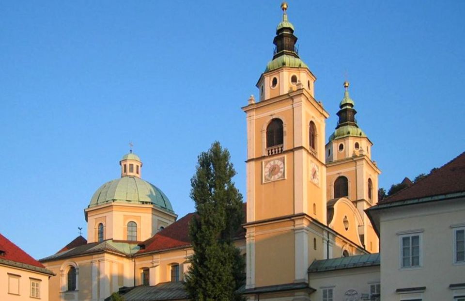 Ljubljana: Self-Guided Walking Tour - Audio Tour Features