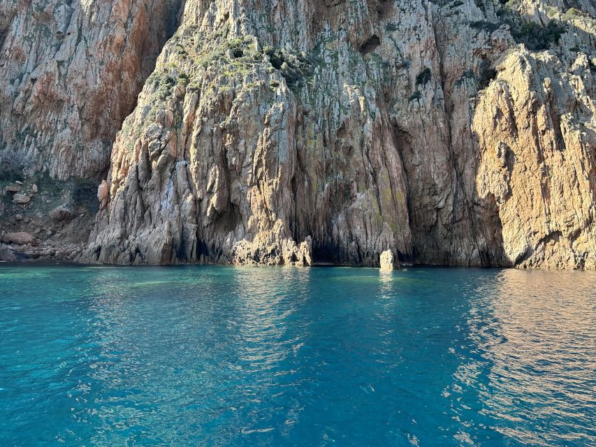 Loaded: The Calanques of Piana - Tour Details