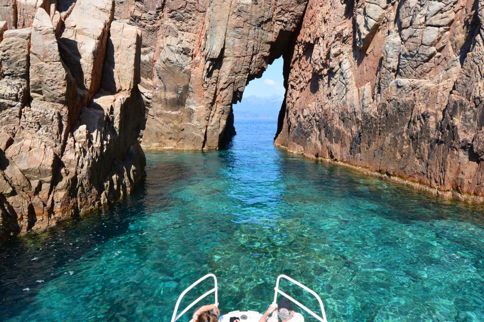 Loading: Scandola, Girolata, and Piana Afternoon Boat Tour - Experience and Activities