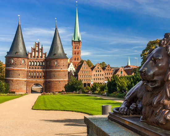 Lübeck: Classic Tour of the Hanseatic City - Highlights of the Tour