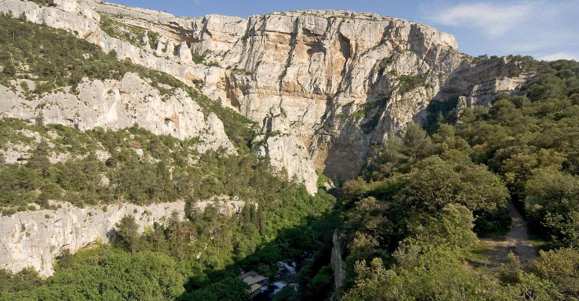 Luberon: Plague Wall Bike Ride - Historical Significance of the Plague Wall