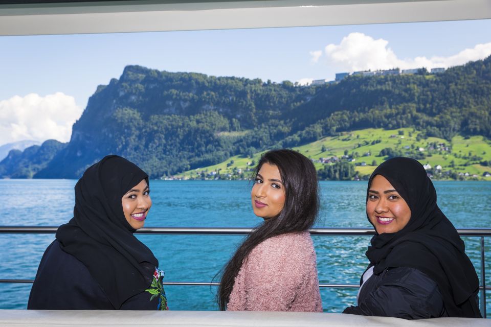 Lucerne Walking and Boat Tour: The Best Swiss Experience - Iconic Landmarks Explored