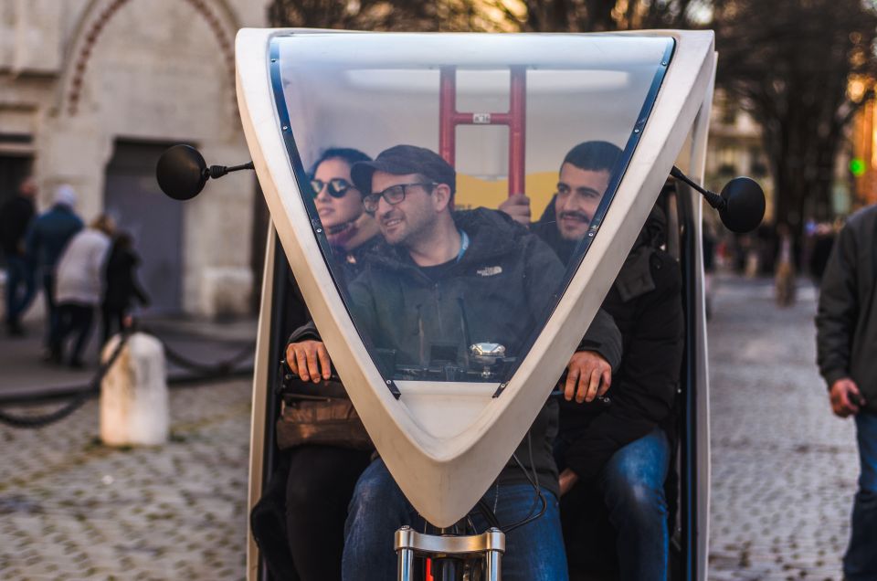 Lyon: Guided City Sights Private Pedicab Tour - Highlights and Experiences