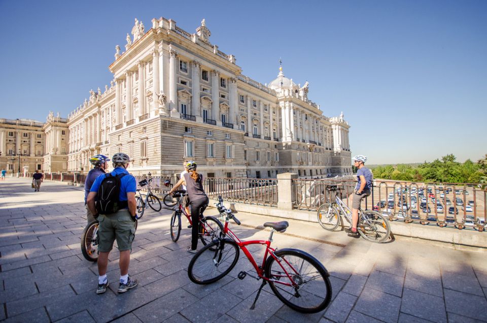 Madrid City Guided Bike/E-Bike Tour for Small Groups - Tour Experience