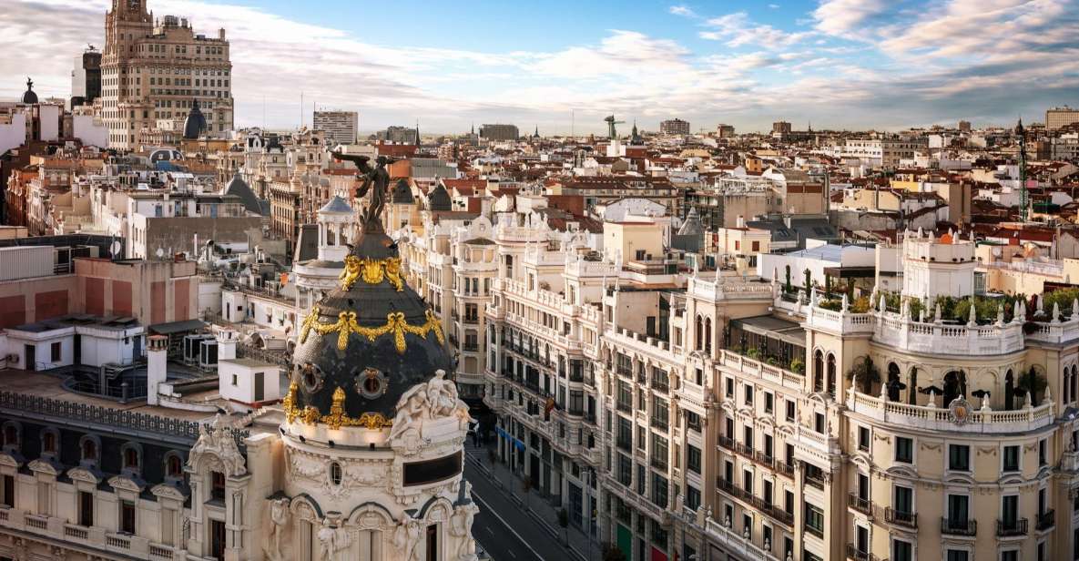 Madrid: Express Walk With a Local in 90 Minutes - Tour Itinerary