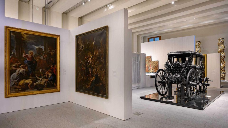 Madrid: Guided Tour of The Royal Collections Gallery - Itinerary and Meeting Point