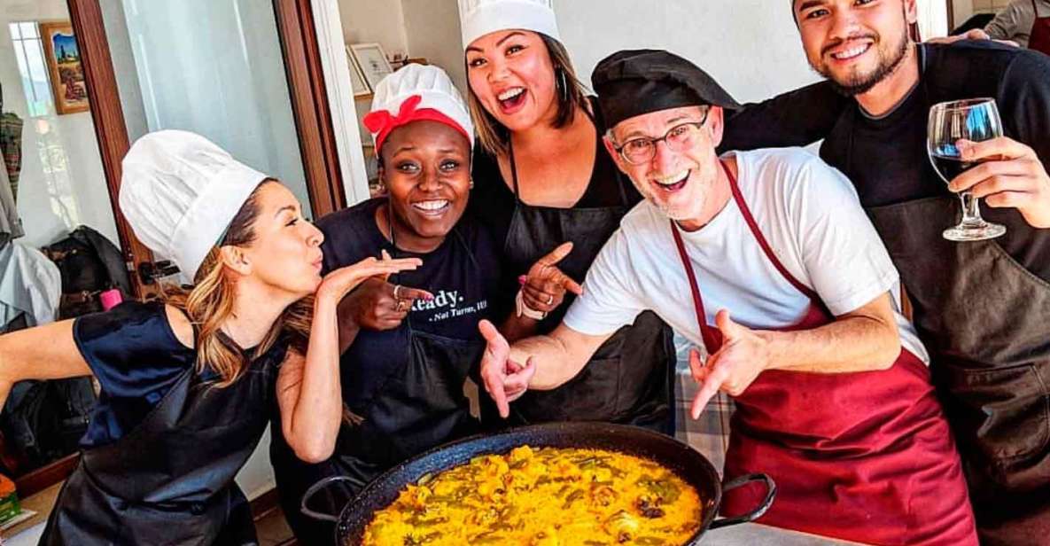 Madrid: Paella and Sangria Workshop in the City Center - Social and Interactive Learning