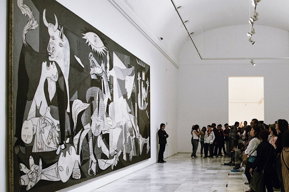 Madrid: Reina Sofia Museum Skip-the-Line Guided Museum Tour - Tour Features