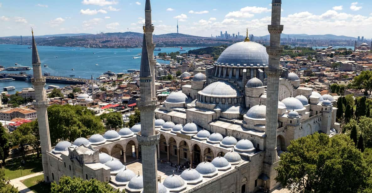 Magnificient Mosques of Istanbul - The Iconic Blue Mosque