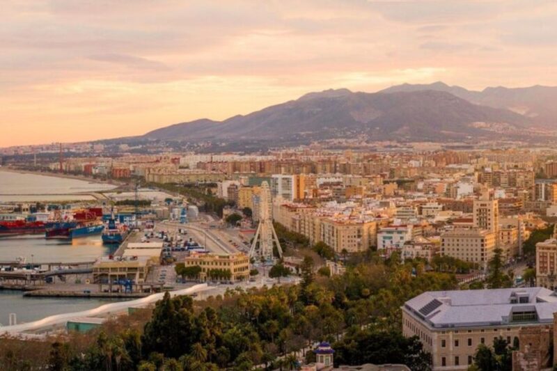 Malaga: Private Custom Walking Tour With a Local Guide - Customized Experience