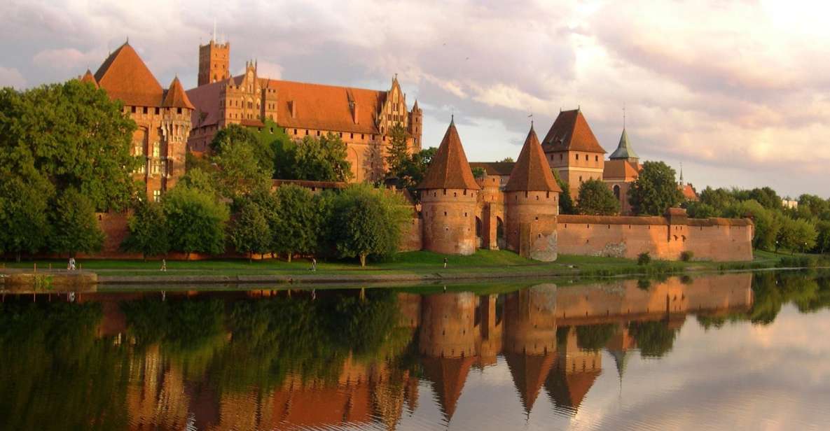 Malbork Castle Tour: 6-Hour Private Tour - Inclusions and Services