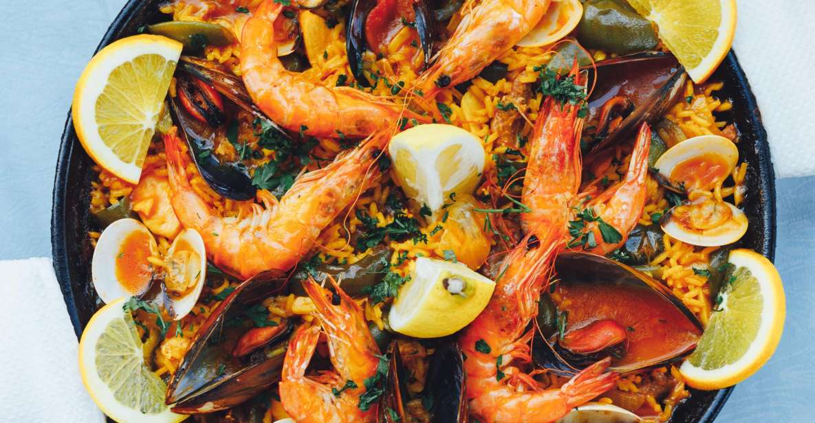 Mallorca: Dinner Experience With the Famous Paella Man - Dining Experience