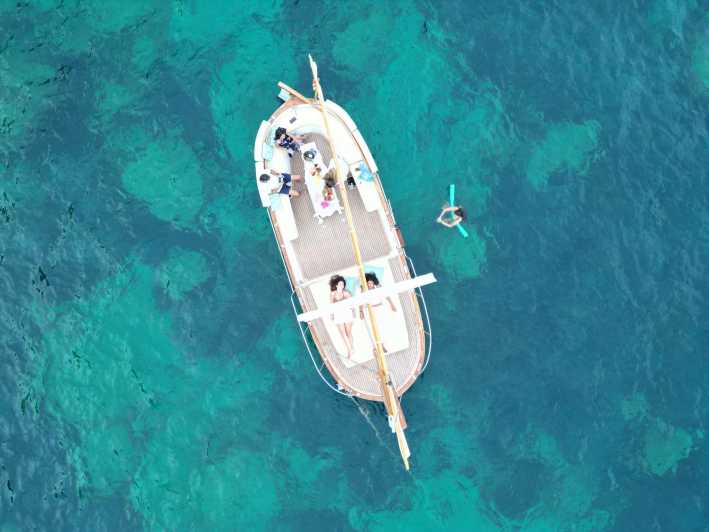 Mallorca: Sailing 100% Electric Boat + Snorkel + Aperitive - Underwater Adventures