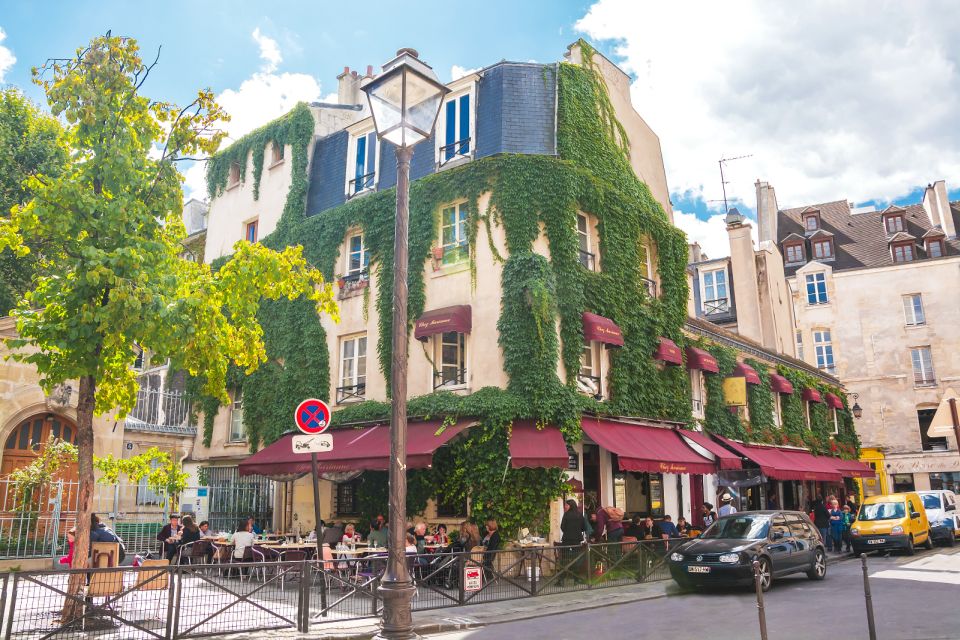 Marais District of Paris Guided Walking Tour - Cultural and Historical Insights