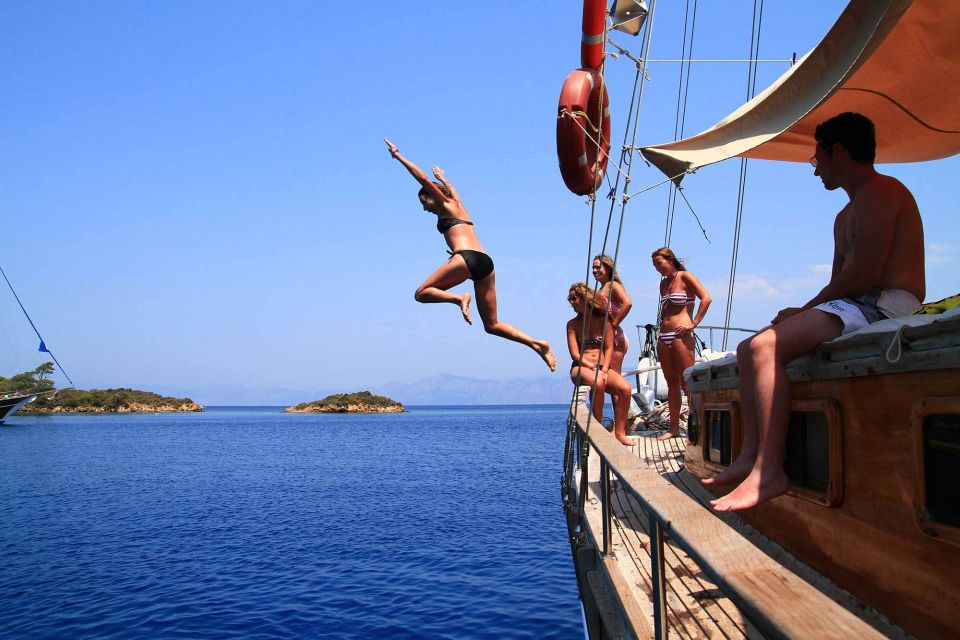 Marmaris Full-Day Boat Trip With Unlimited Soft Drinks+Lunch - Included Amenities