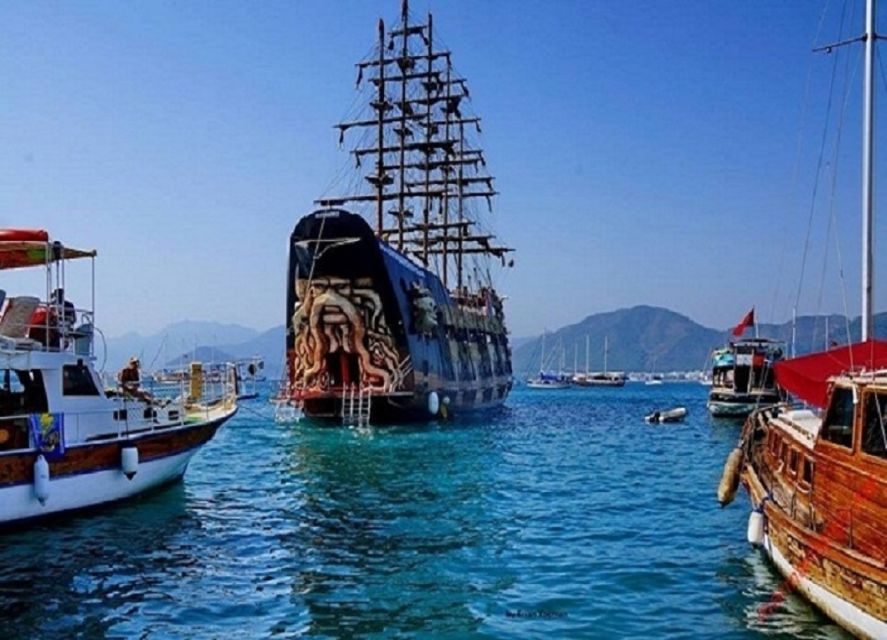 Marmaris Pirate Boat, Lunch Unlimited Soft Drinks Foam Party - Culinary Delights on Board