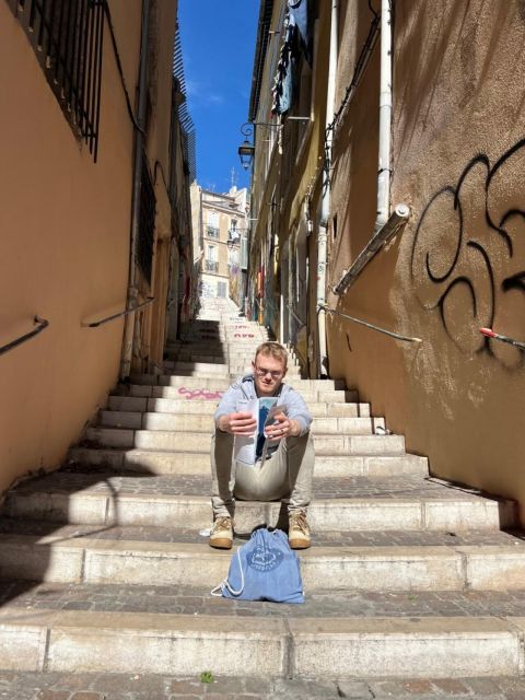 Marseille: Autonomous & Quirky Discoveries - Meeting Point and Essentials