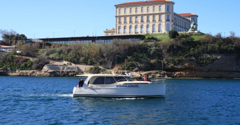 Marseille: Sunset Boat Cruise With Dinner and Drinks - Onboard Dining Experience