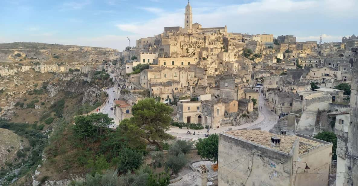 MATERA: CLASSICAL TOUR BEETWEEN SASSI AND HISTORICAL CENTER - Tour Inclusions