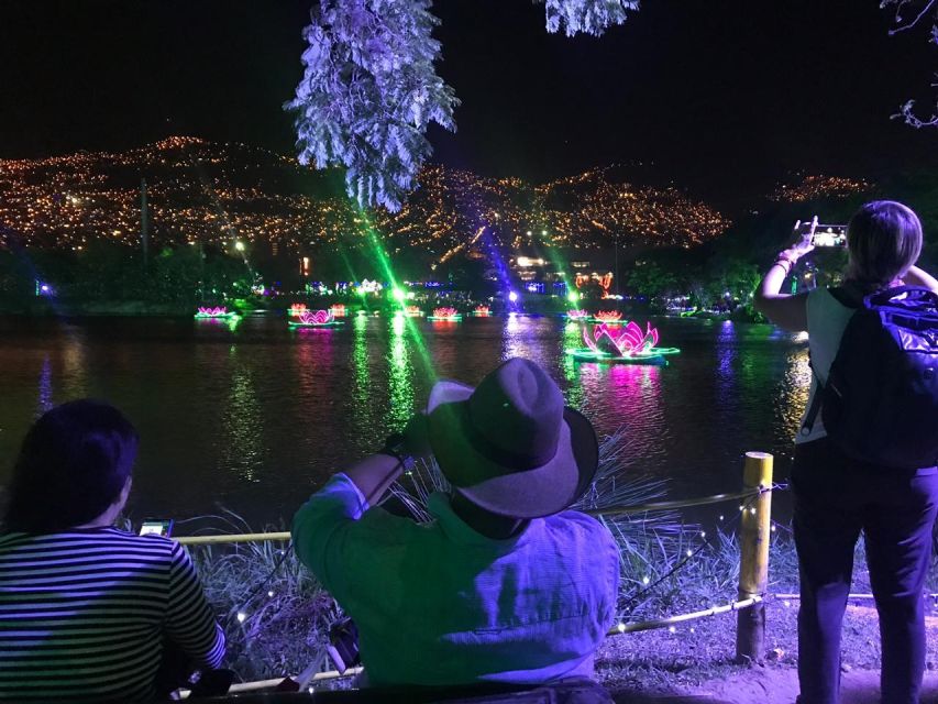 Medellin Christmas Lights Tour - Whats Included