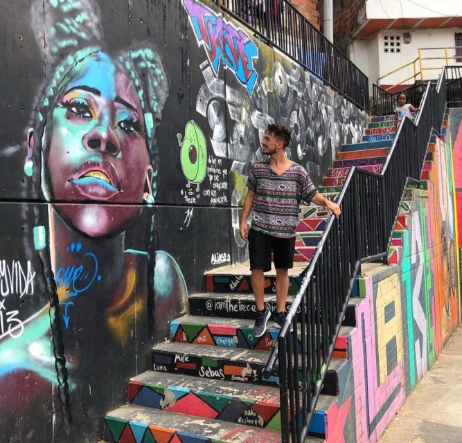 Medellin: Commune 13 Tour With Street Food - Additional Tour Options