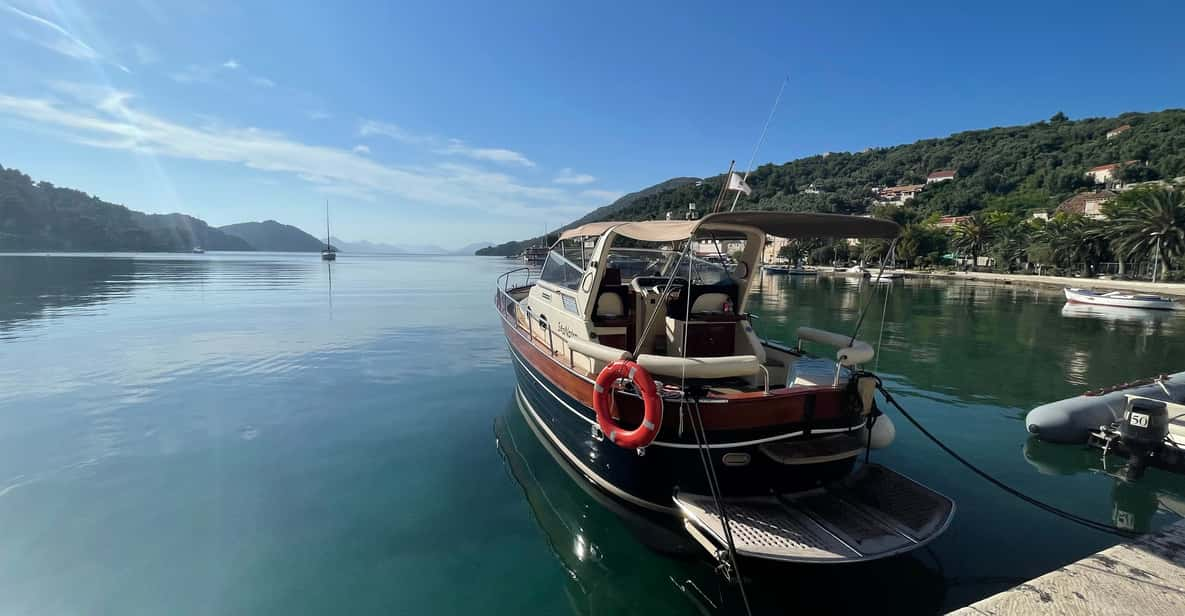 Medium Day Luxury Private Boat Tour in Elaphiti Islands - Itinerary and Experience