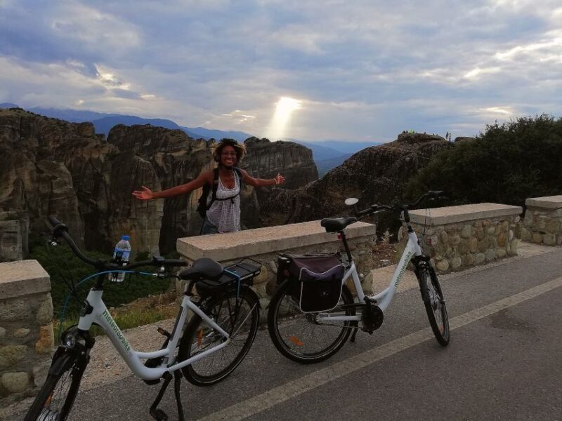 Meteora Sunset Tour on E-bikes - Inclusions