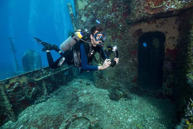 Miami: 2 Tank Dive Trip - Experience the Underwater World