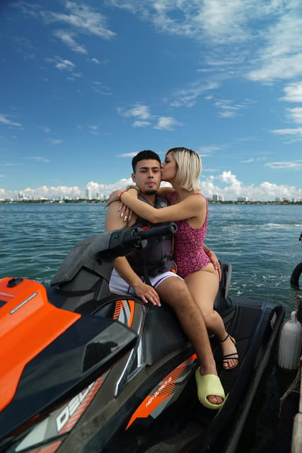 Miami: Jet Ski Adventure With Complimentary Speed Boat Ride - Participant Requirements