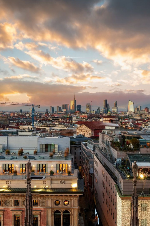 Milan: Duomo & Terraces Ticket by Elevator & In-App Tour - Tour Accessibility and Requirements