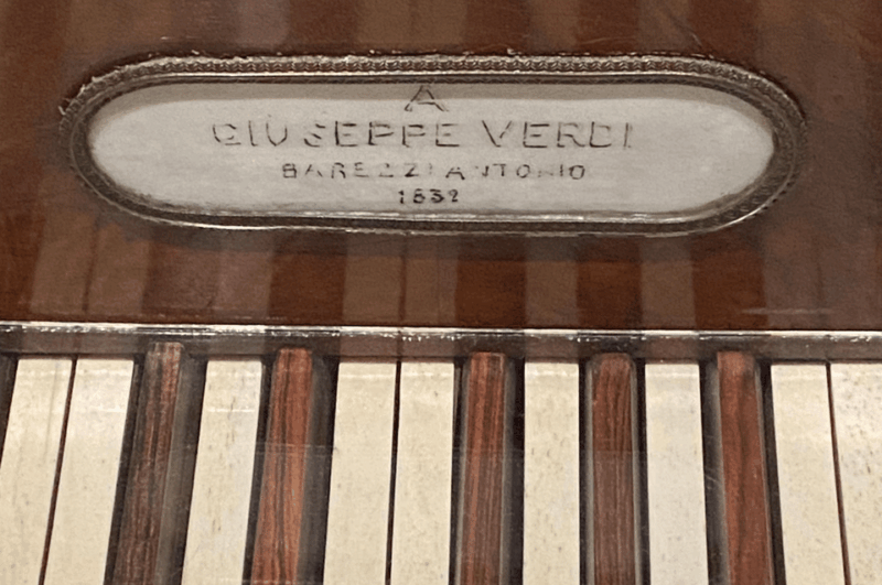 Milan: La Scala Theater Museum Tour With Entry Ticket - Itinerary and Meeting Point