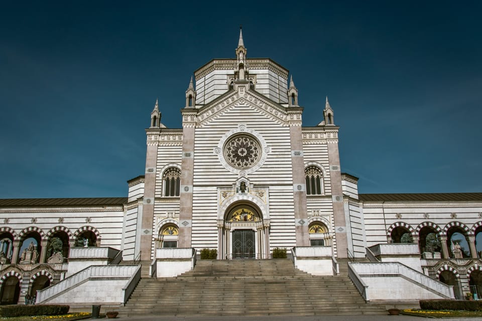 Milan: Monumental Cemetery Group Walking Tour - Important Information