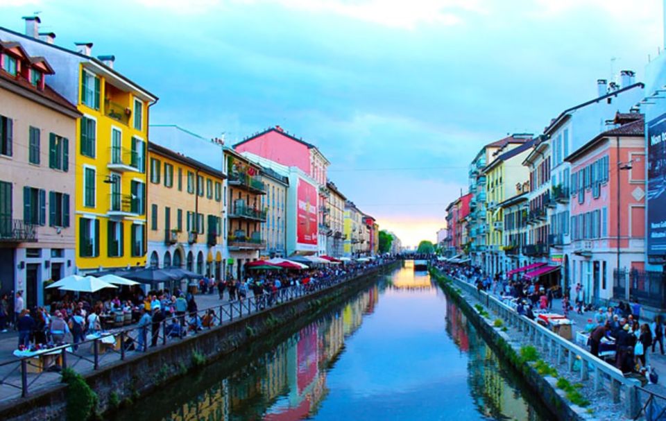 Milan: Navigli Canal Boat Cruise - Experience the Cruise