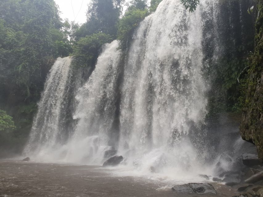 Mixture of Temples and Waterfall. - Tour Duration