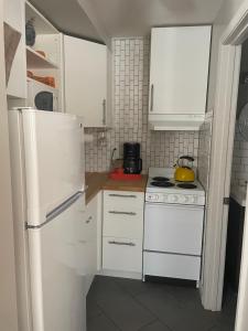 Modern Homestead Guest House - Guest Ratings