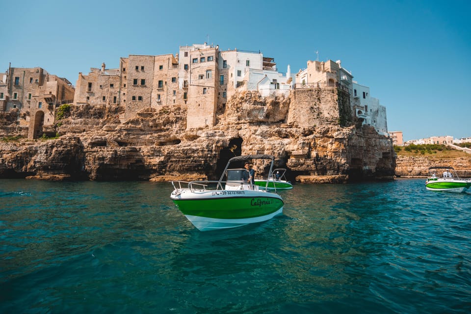 Mola Di Bari and Polignano a Mare Boat Rental - Boat Features